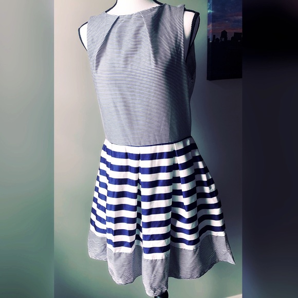 Closet Dresses & Skirts - Closet Dress, NWT, Nautical Stripe